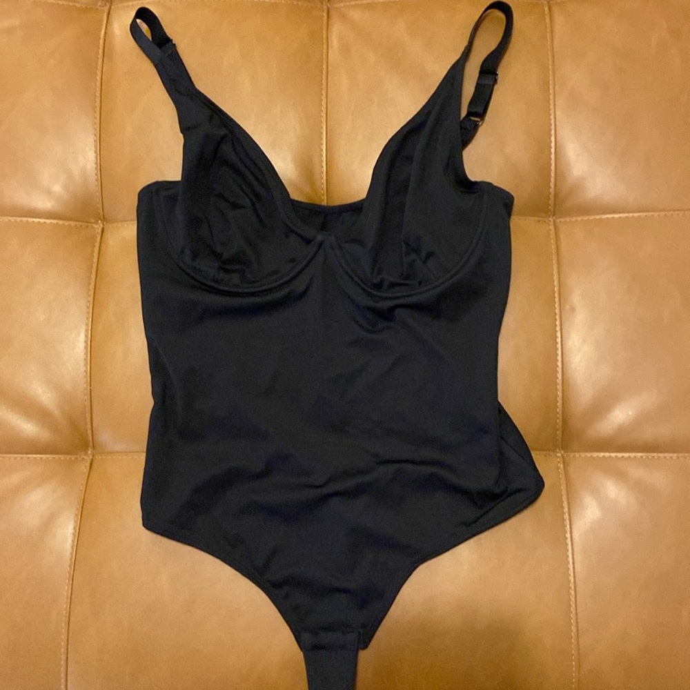 Body suit size  XL